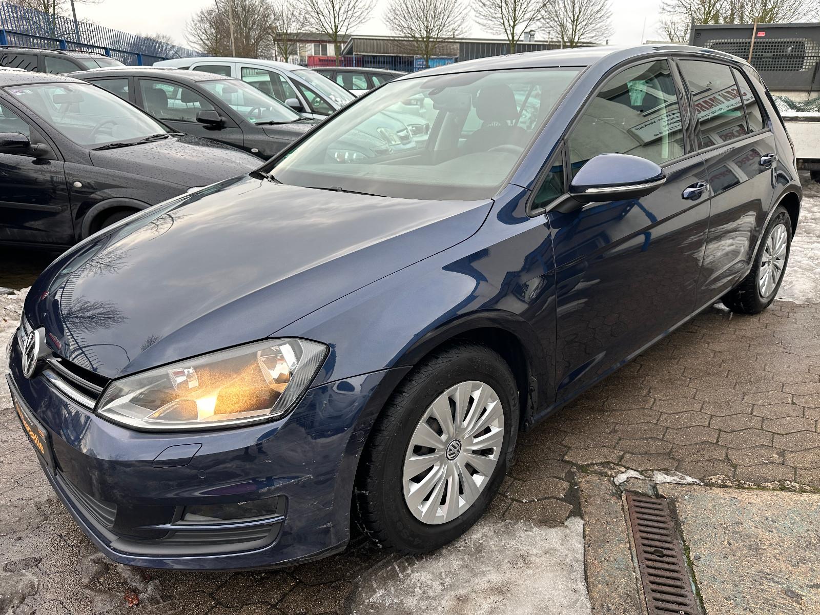 Volkswagen Golf VII Lim. Trendline BMT