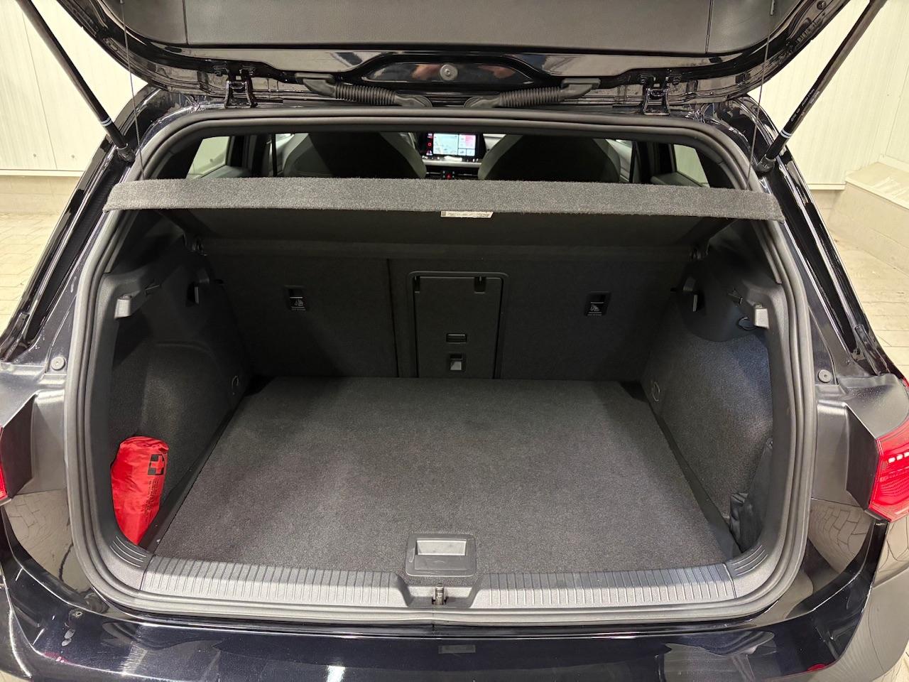 Volkswagen Golf VIII GTD 2.0 TDI DSG MATRIX-LED RFK NAVI AC, миниатюра 5