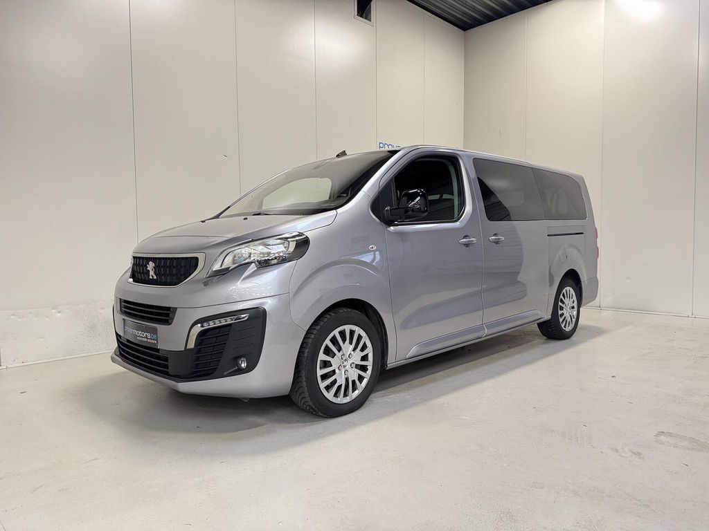 Image of Peugeot Traveller