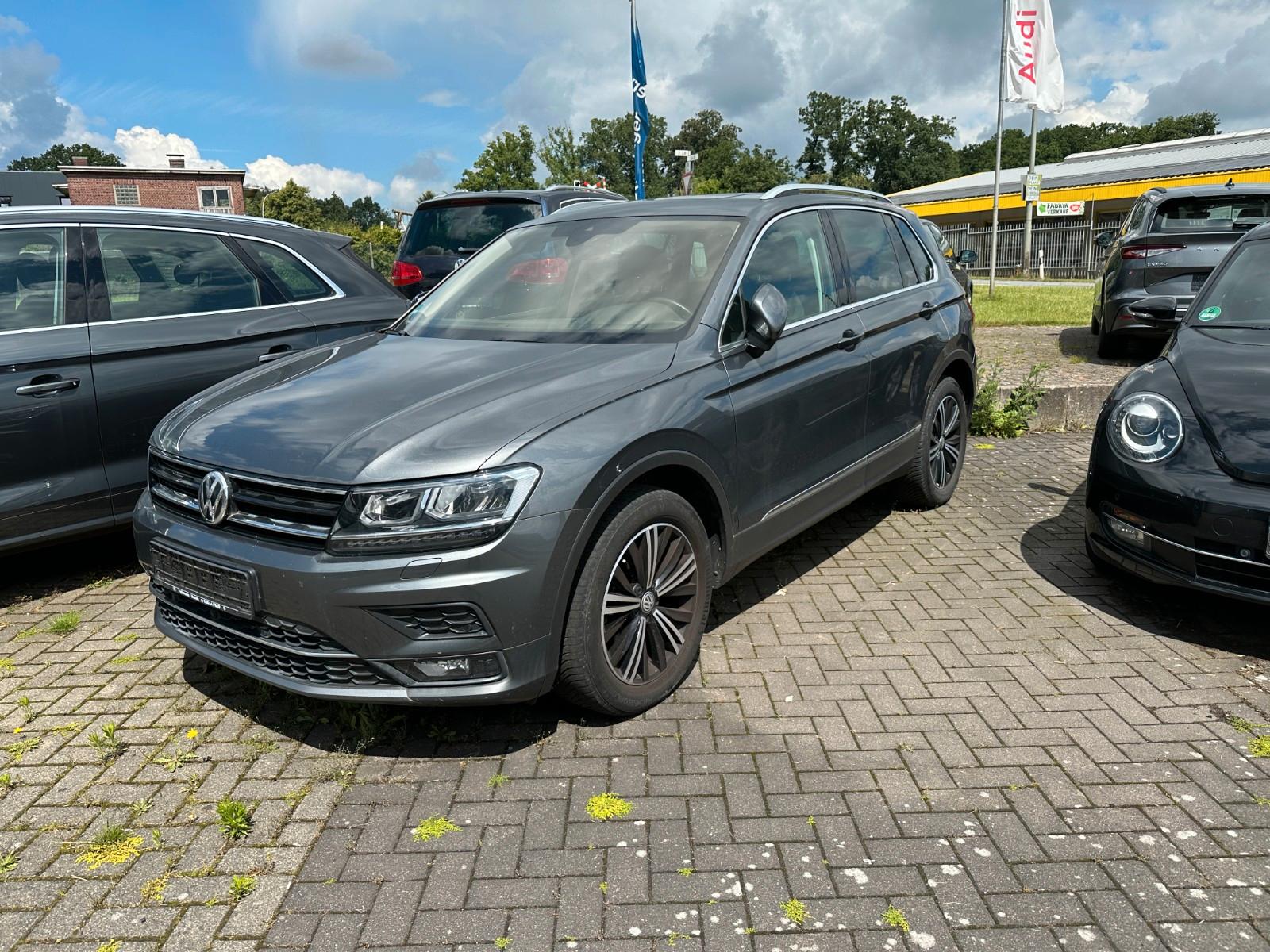 Volkswagen Tiguan Highline 4Motion DSG+AHK+PANO+SHZ