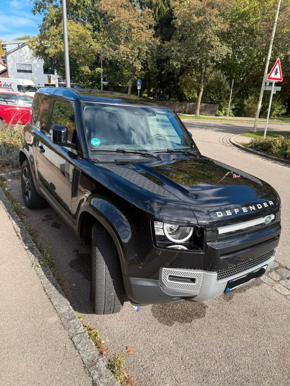 Image of Land Rover Defender