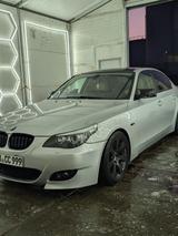 BMW 530i E60 - BMW 530 aus 2003: 530i