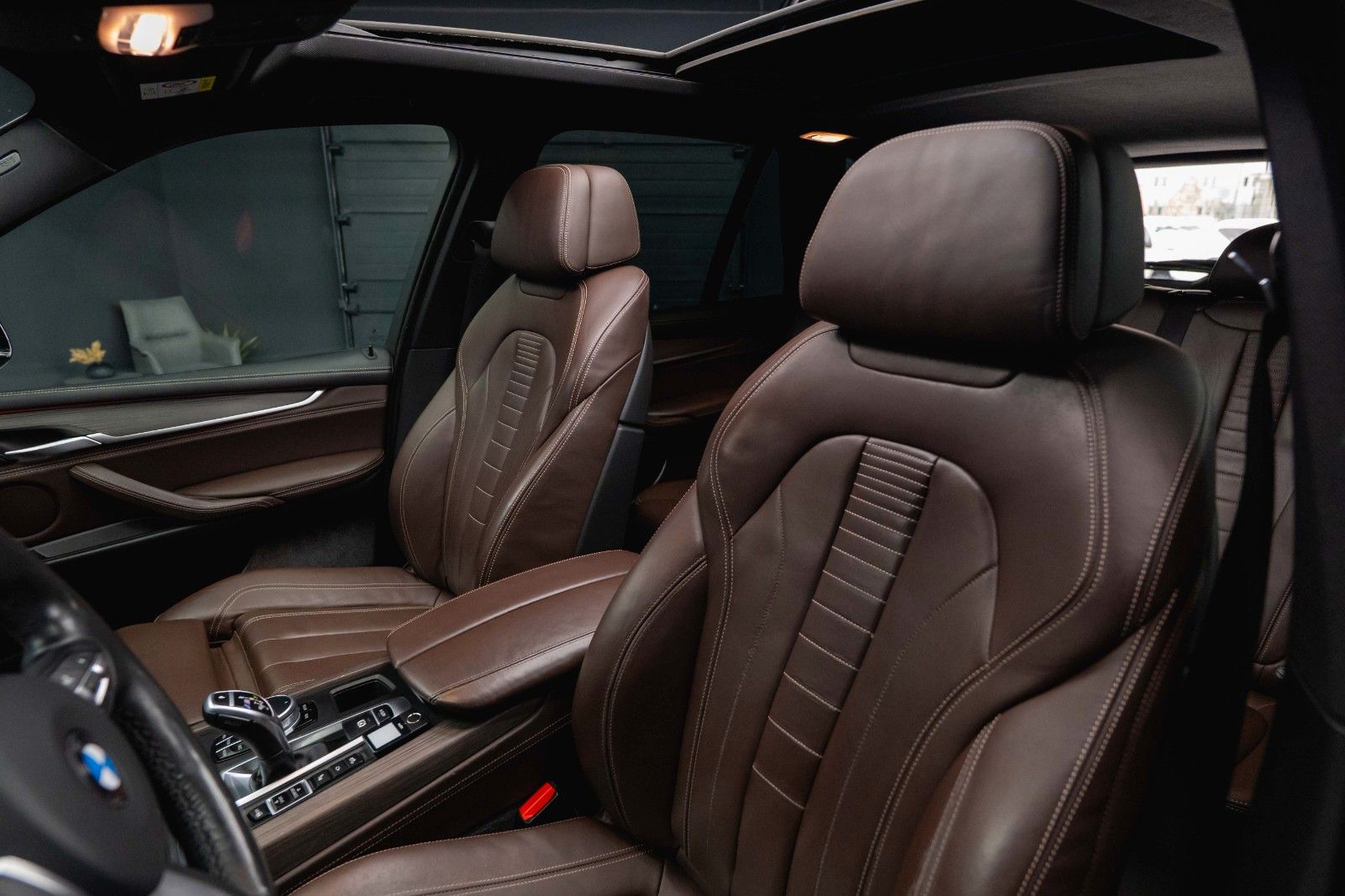 Fahrzeugabbildung BMW X5 M50d Performance *Pano*CarPlay*DAB*360°*  19%