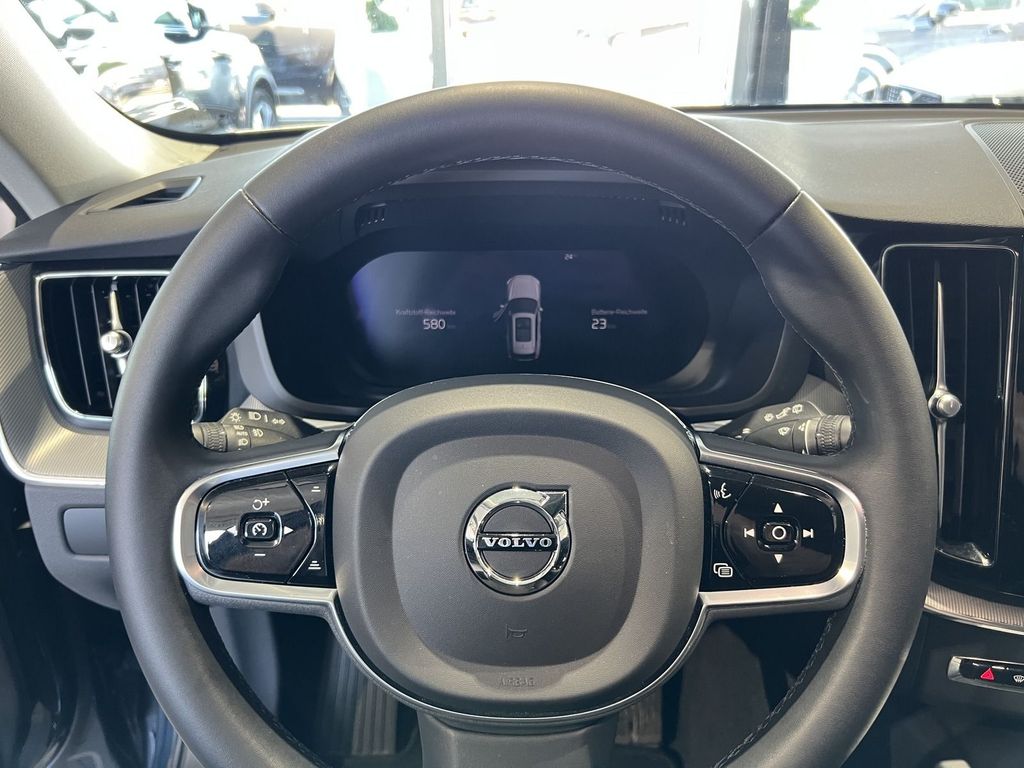 Volvo XC60 T6 Plus Dark Recharge AWD ACC Pano H/K LED