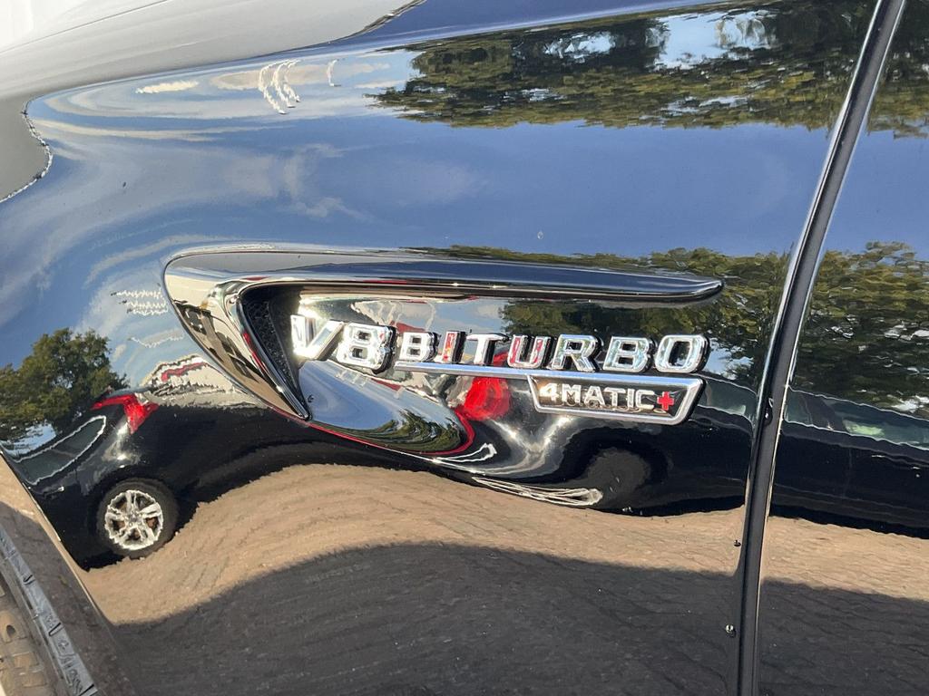 Mercedes-Benz E 63 AMG