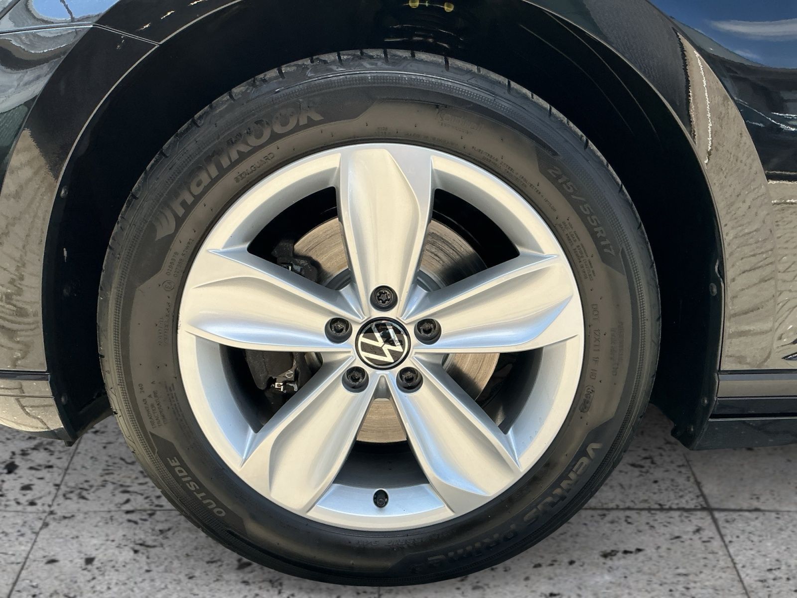 Volkswagen Passat Variant - Bild 8