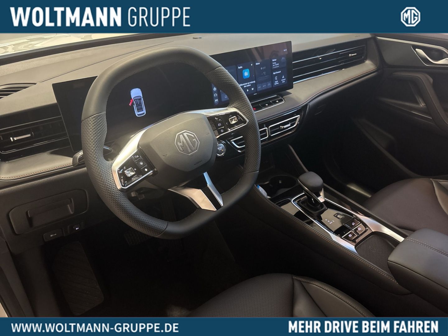 Fahrzeugabbildung MG HS Luxury Automatik FINANZIERUNGSANGEBOT