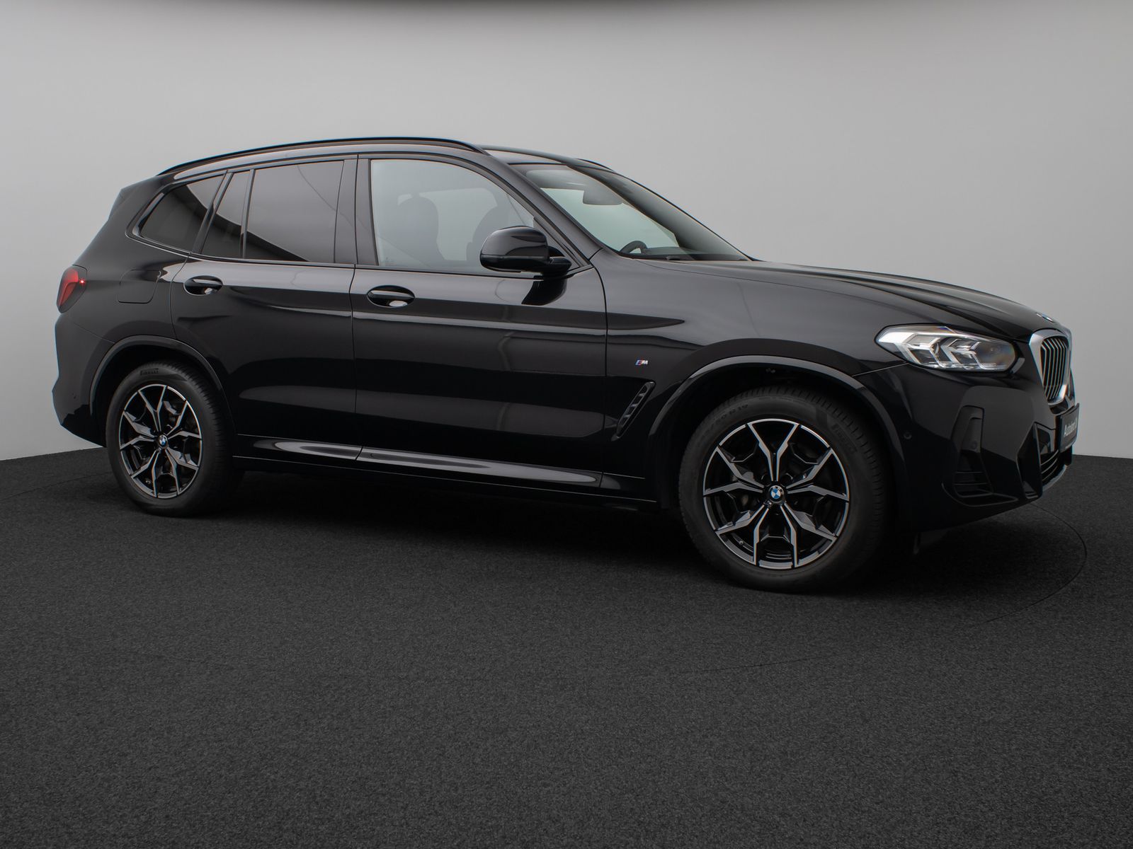 Fahrzeugabbildung BMW X3 xD30i M Sport Kamera DAB HiFi AdaptLED 19Zoll