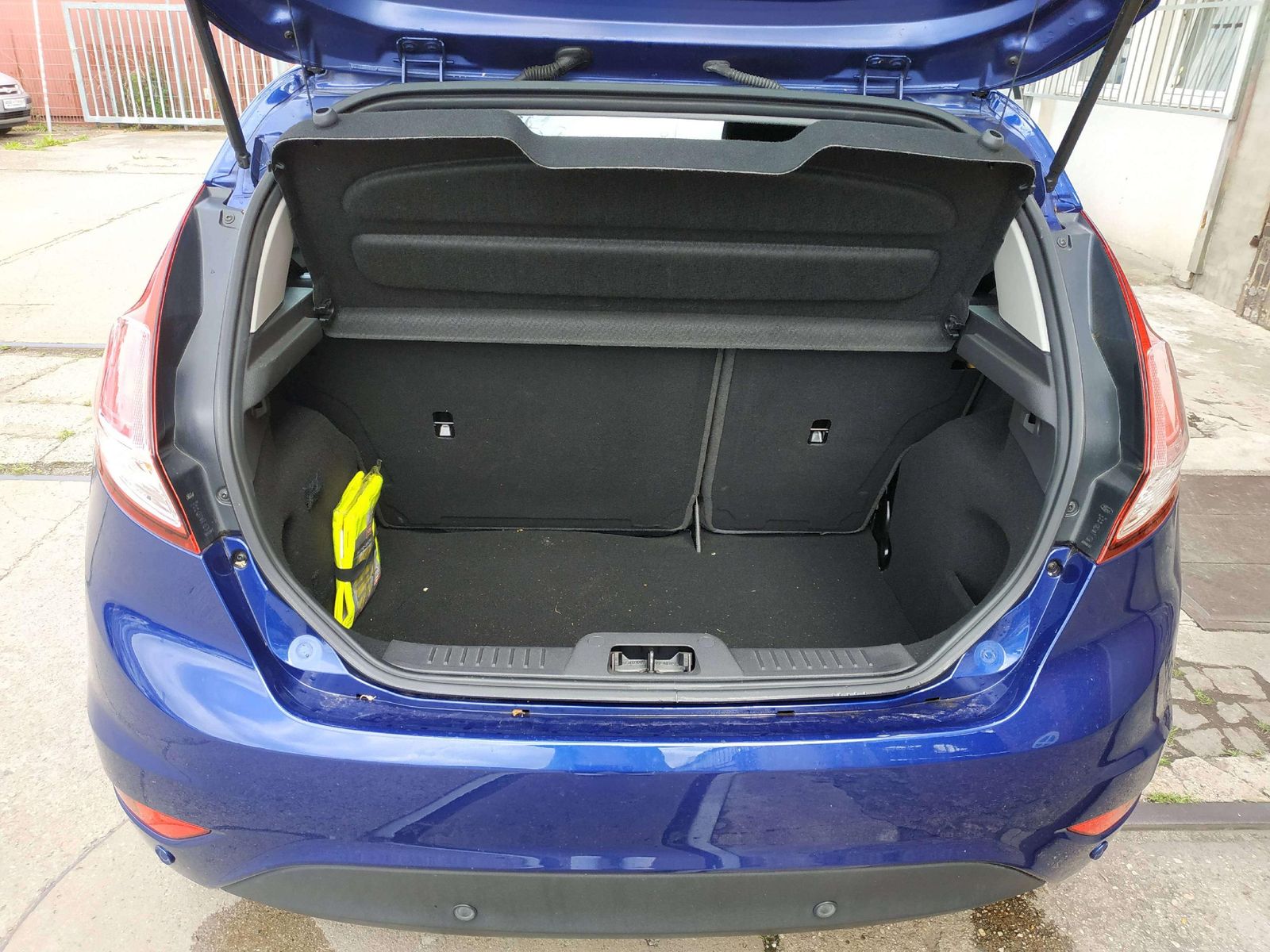 Fiesta 1.0/ TÜV NEU/ wenig KM/ Allwetterreifen/  – Bild 11