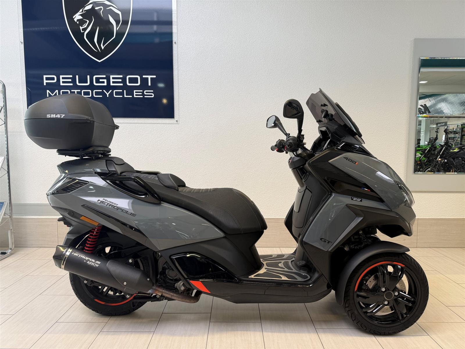 Peugeot Metropolis GT Sportauspuff + Topcase
