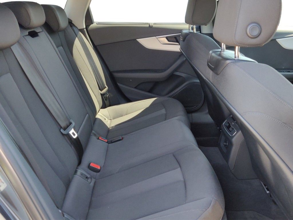 Audi A4 - Bild 21