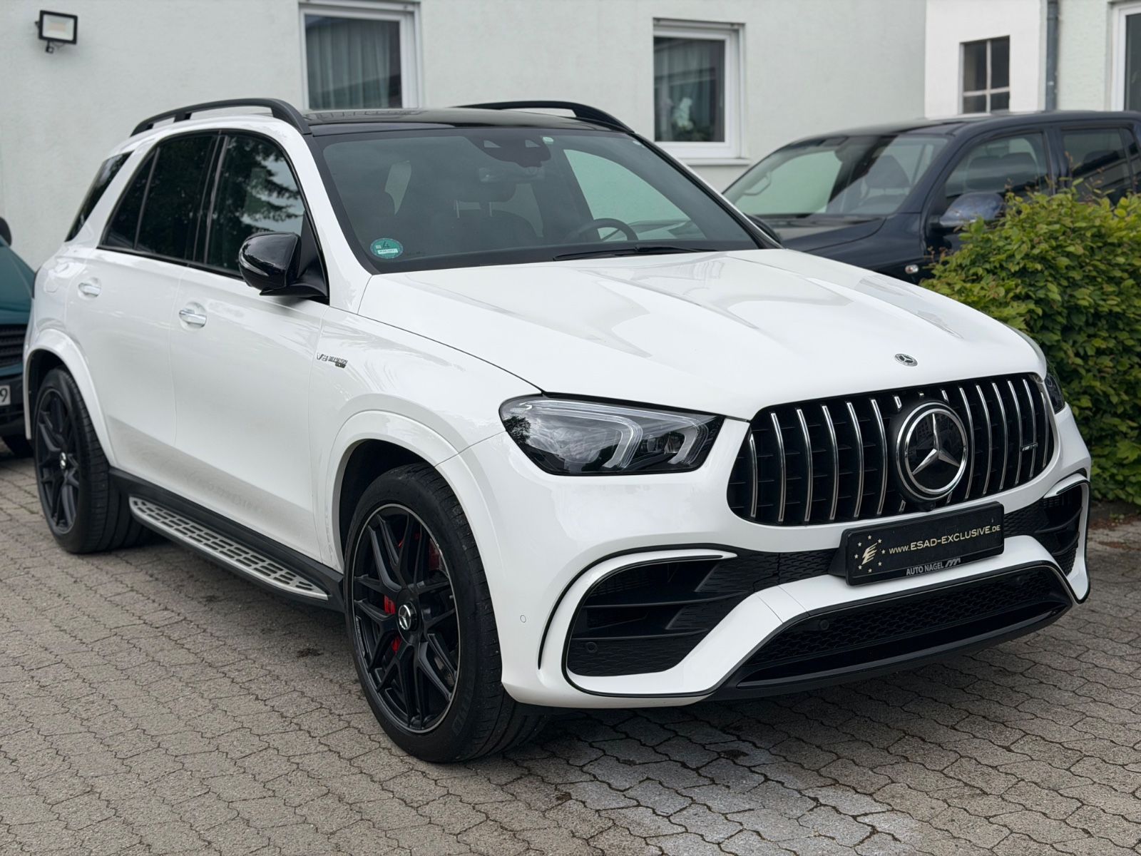 MERCEDES-BENZ GLE 63S AMG°Carbon°HuD°Pano°360°MB 100 Garantie°