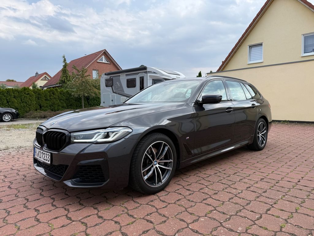 Image of BMW 520