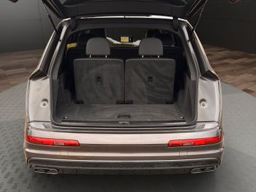 Audi Q7 - 6