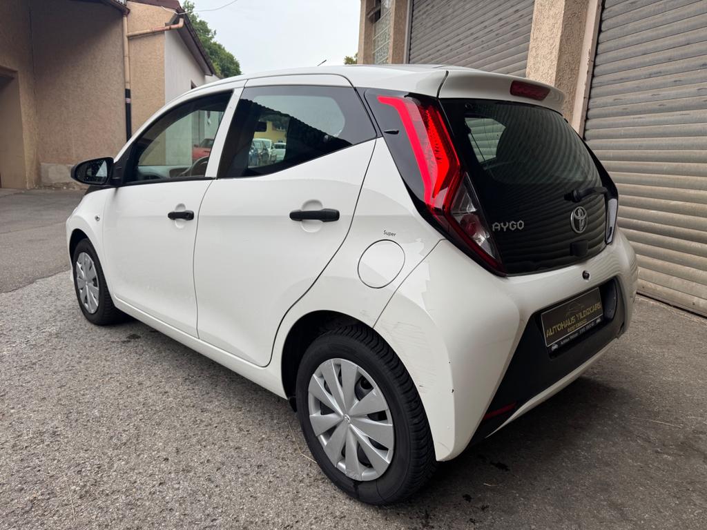 Toyota Aygo (X)