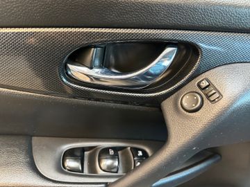 MYAUTOCENTER – Gebraucht- und Jahreswagen mit Werkstattservice in Pfaffenhofen Nissan X-Trail Tekna 4x4 *TÜV NEU*AHK*LED*Pano*