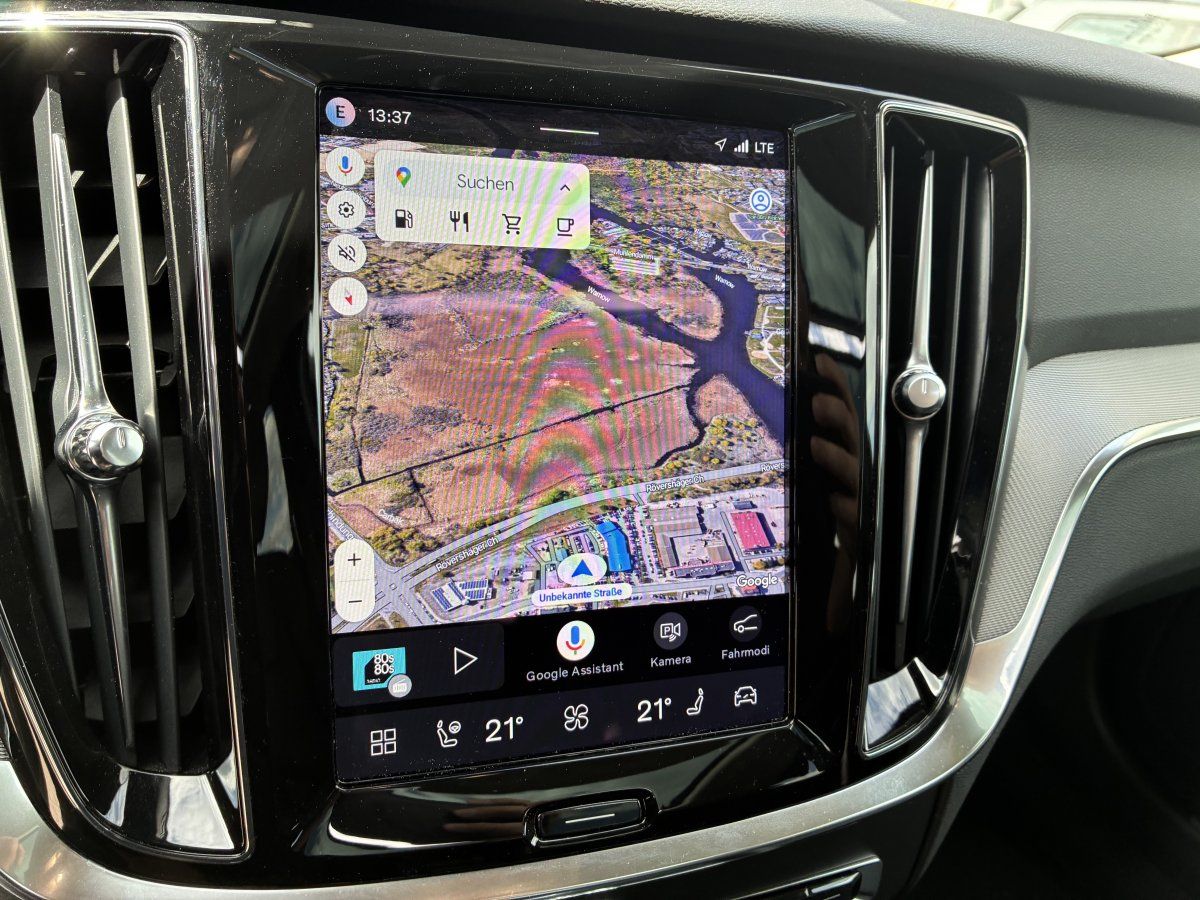Volvo V60 B4 Plus Dark PANO HUD MEMORY foto 12