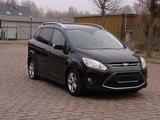 Ford Grand C-Max Grand C-MAX Champions Edition TÜV NE - Ford Grand C-Max: Champions Edition