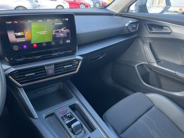 Cupra Formentor 1.5 TSI DSG ACC LED CAM SHZ PDC ALU