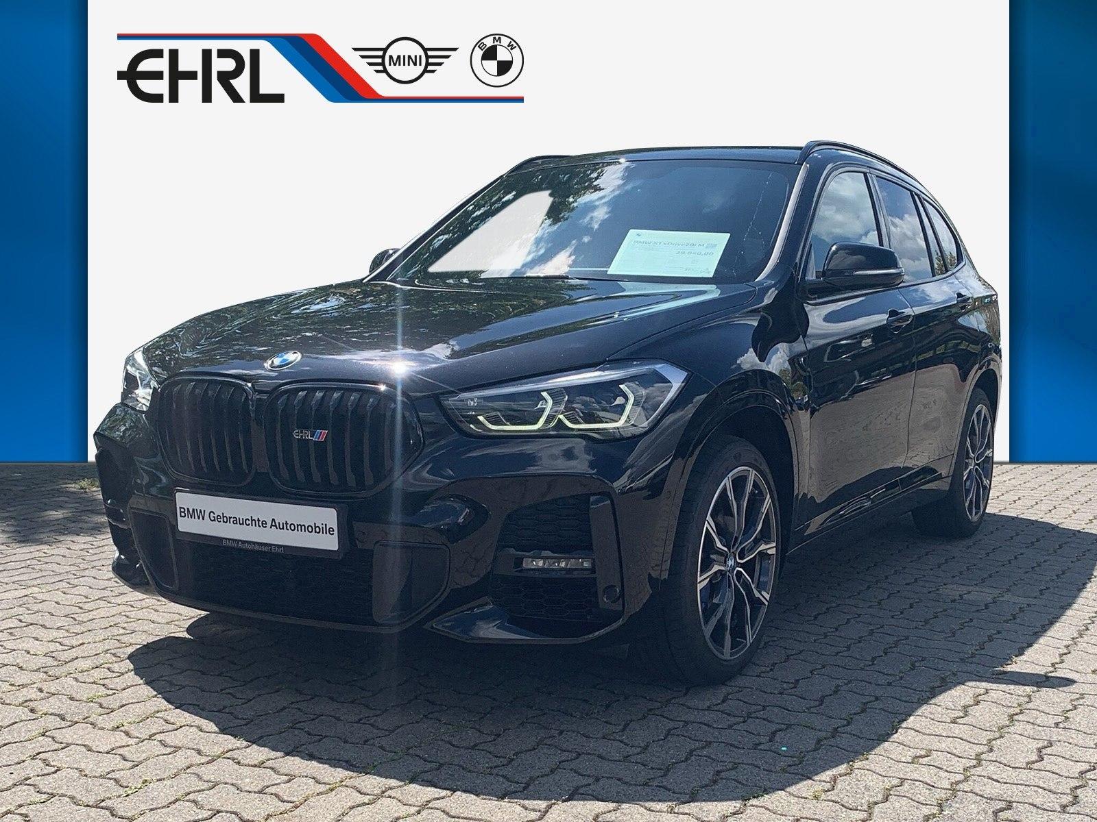 BMW X1 xDrive20i M Sportpaket Aut/AHK/Kamera/Pano/HU