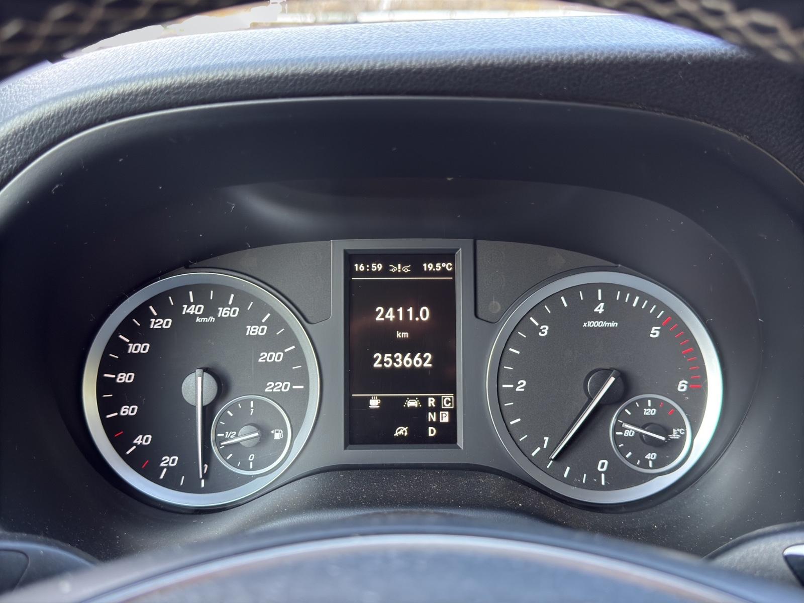 Mercedes-Benz Vito Mixto 116 CDI 4x4 Aut. extralang+Navi+AHK+6