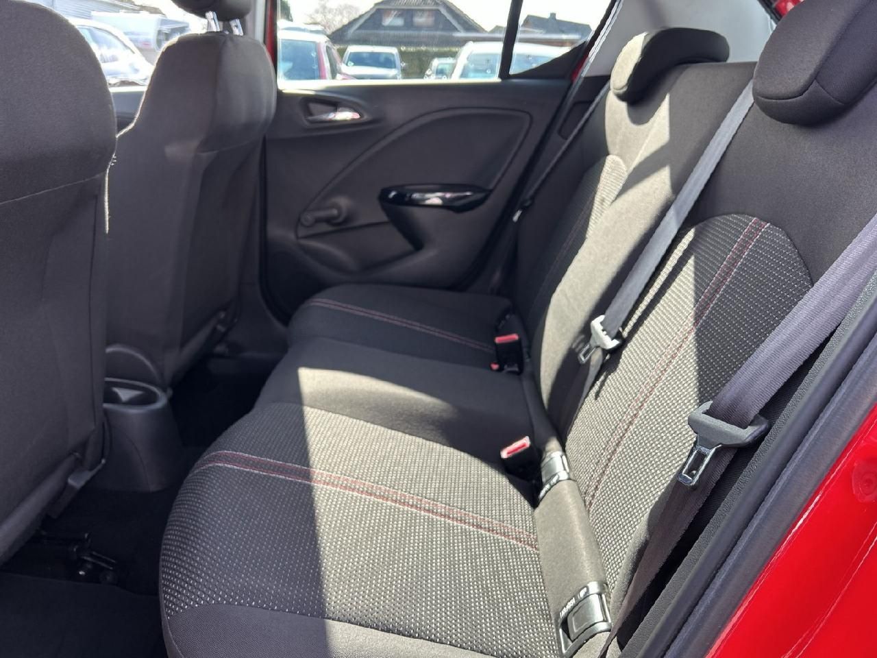 Fahrzeugabbildung Opel Corsa E Color Edition