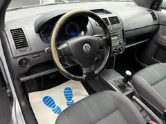 Fahrzeugabbildung Volkswagen Polo IV 1.2 Silver Edition / Klimaanlage