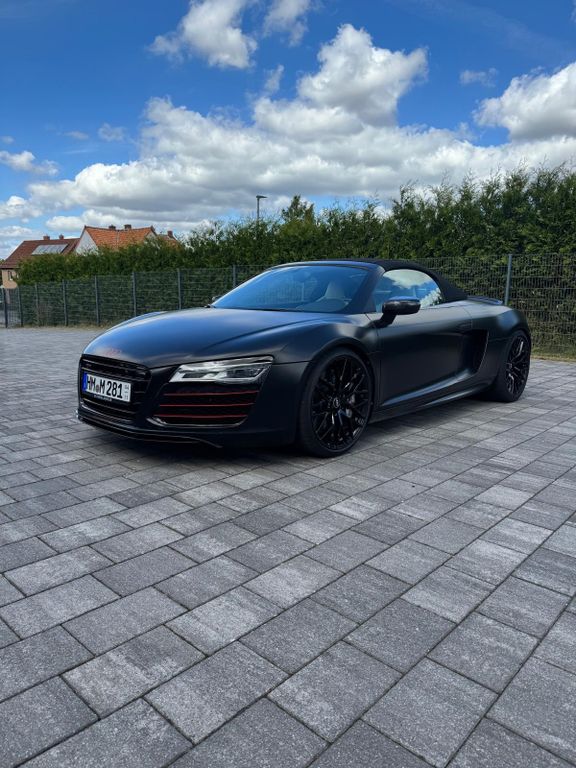 Audi R8
