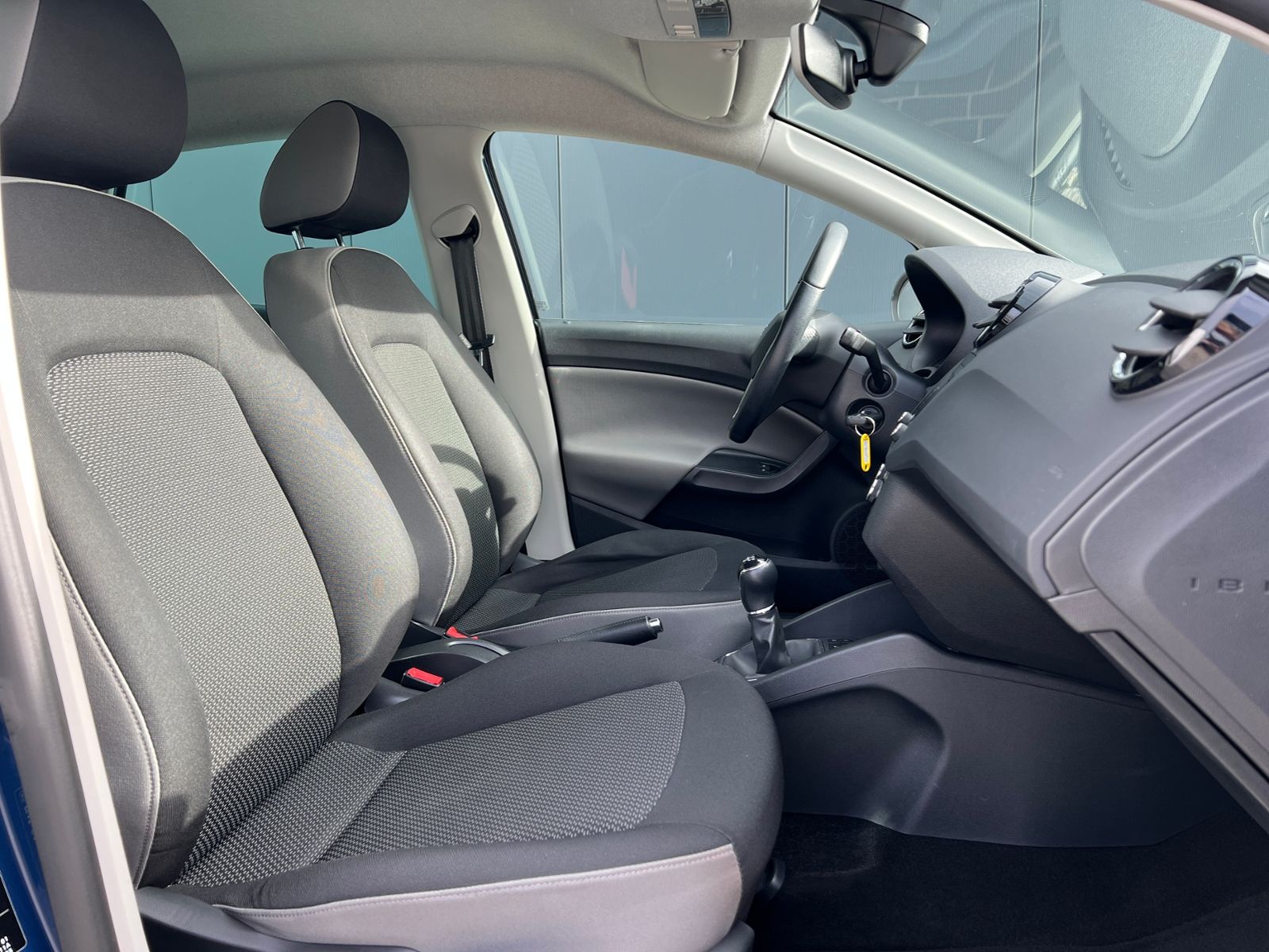Fahrzeugabbildung SEAT Ibiza Style 1.0 EcoTSI *Klima, SHZ, PDC hi, Blue