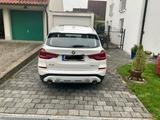 BMW X3 xDrive20i Luxury Line AT Luxury Line - BMW X3 Gebrauchtwagen in Augsburg
