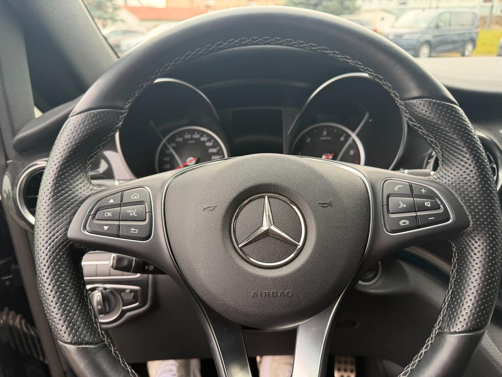 Mercedes-Benz V250 4Mat.LEDER/AHK/MBux/AMG LM/Standh/LED/Sound