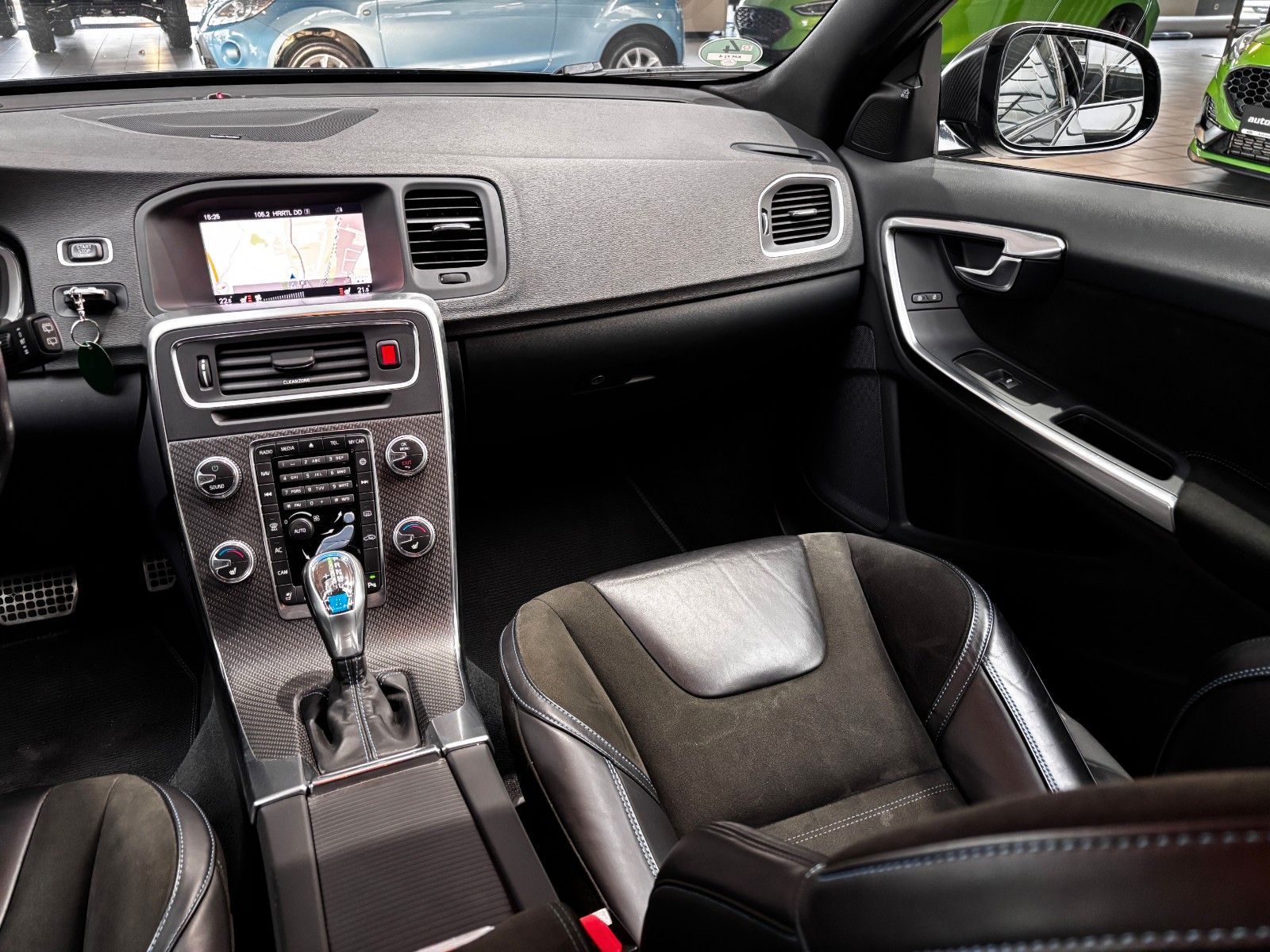 Volvo V60 Polestar AWD*Bi-Xenon*Sitzh.*Navi*PDC foto 20