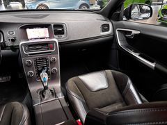 VOLVO V60 Polestar AWD*Bi-Xenon*Sitzh.*Navi*PDC