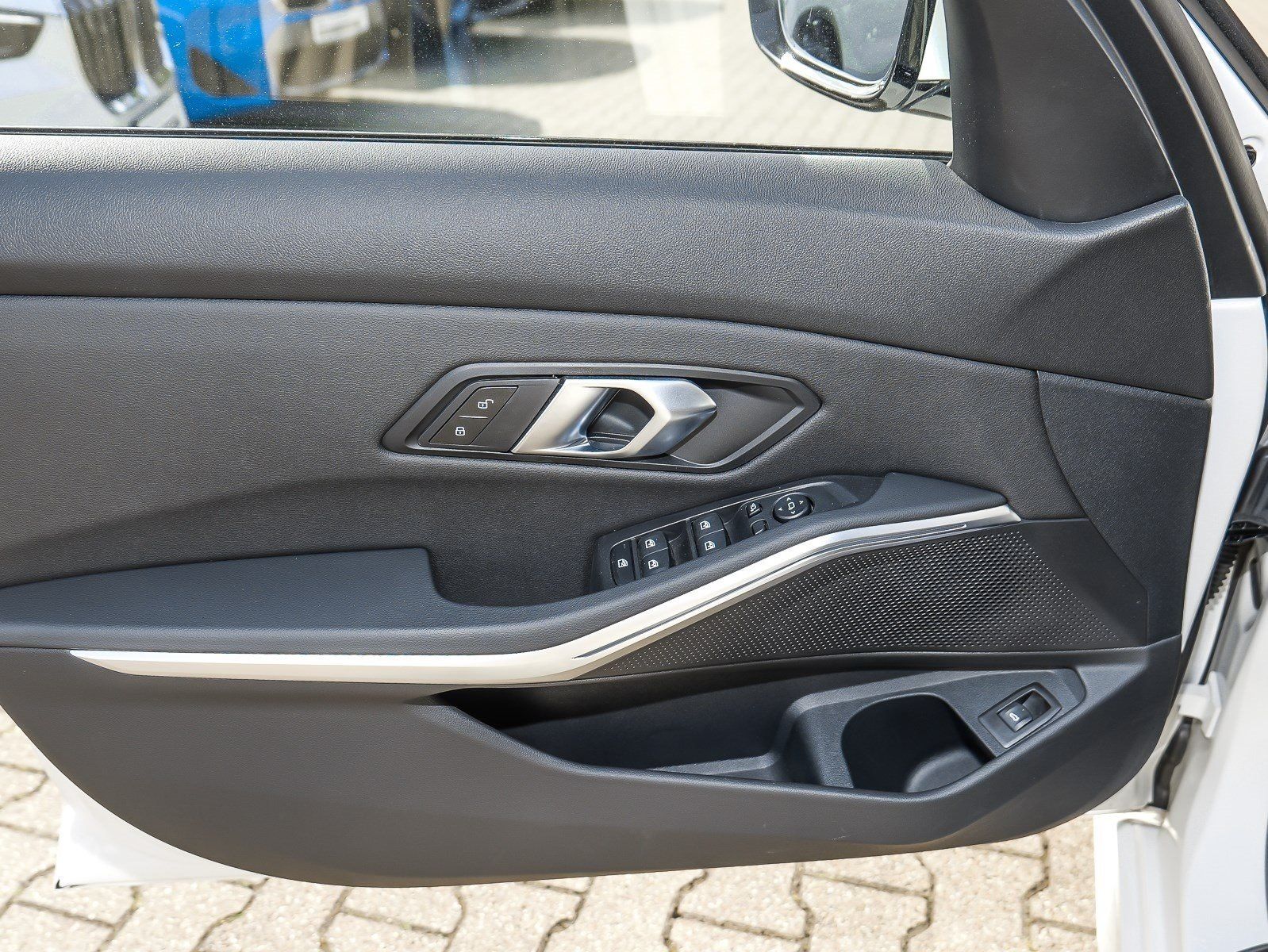BMW 318 - Bild 17