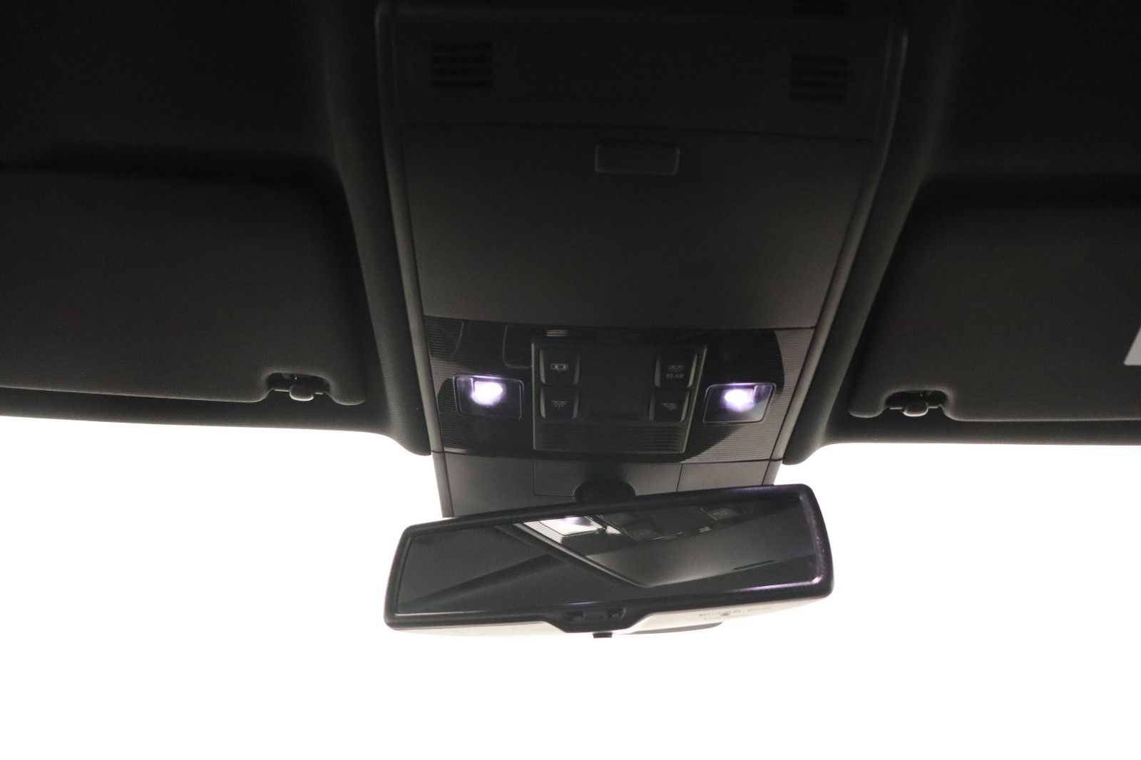 Fahrzeugabbildung Volkswagen Golf VII Variant 2.0 GTD  ACC Kamer Sport Xenon