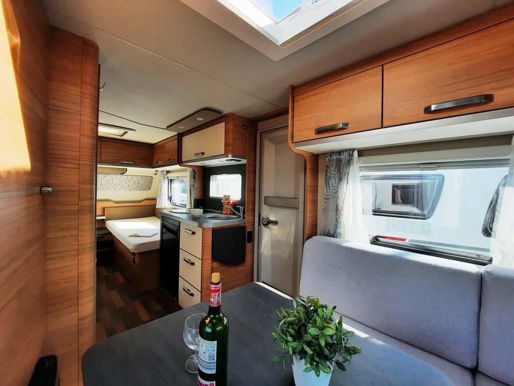 Fahrzeugabbildung Weinsberg CaraOne 480 EU Wie neu/Rundsitzgruppe