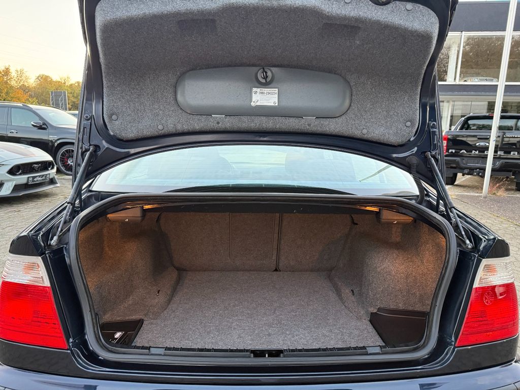 BMW 3 Series 2000