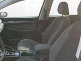 Volkswagen Golf VIII Variant 2.0 TDI Alltrack 4Motion AHK L - VW Golf Gebrauchtwagen in Dresden