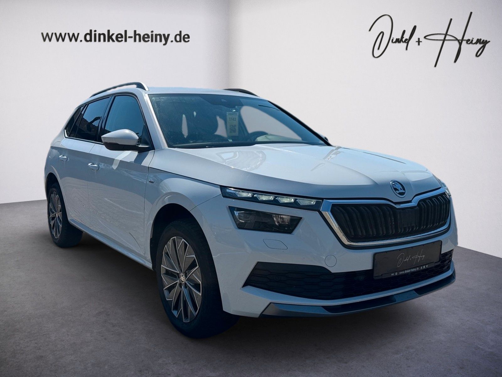 Fahrzeugabbildung SKODA Kamiq Ambition Tour 1.5 TSI