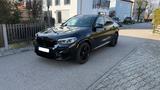 BMW X4 M  - schwarze BMW X4 M
