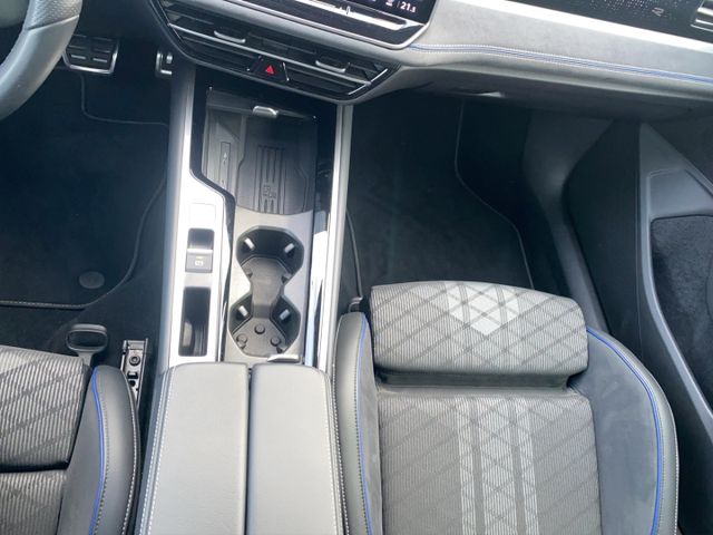 Passat Variant R-Line 2.0TDi DSG AHZV LED HuD PD