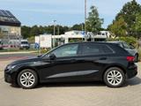 Audi A3 Sportback 35 TFSI*AUT*KAMERA*APPLE CARPLAY* - Audi A3 mit Benzin-Antrieb: Limousine