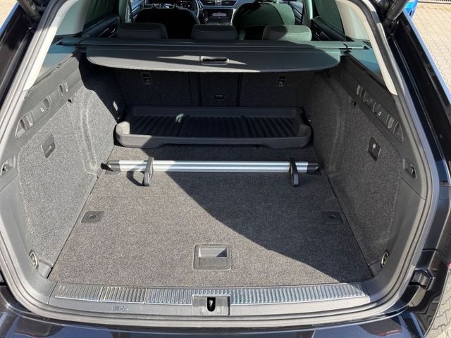 Superb Combi 2.0 TDI Style KESSY+KAM+NAV+MEMORY