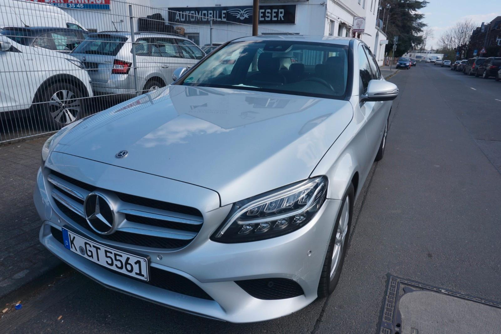 Mercedes-Benz C 180 C -Klasse Lim. C 180 CGI