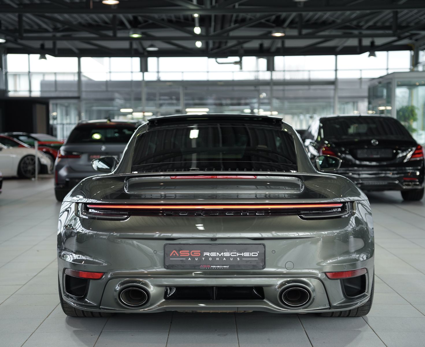Porsche 992