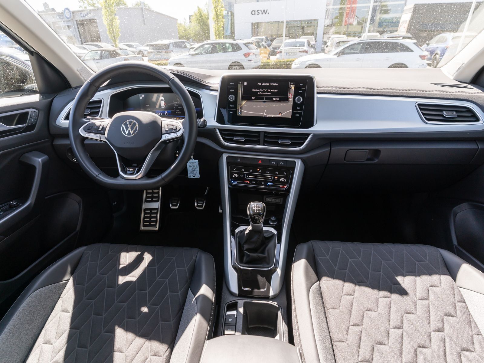 Volkswagen T-Roc - Bild 7