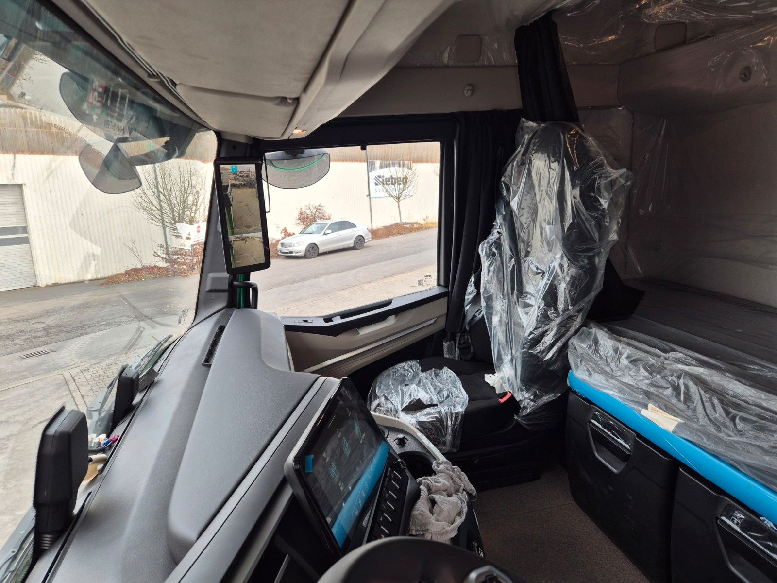 Fahrzeugabbildung Iveco AS360X50Z/P HR ON+ 8x4 Meiller AHK Intarder Cam