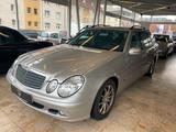 Mercedes-Benz E 200 T Kompressor/Klima/AHK/ - gebrauchte Mercedes-Benz E 200 aus dem Jahr 2003
