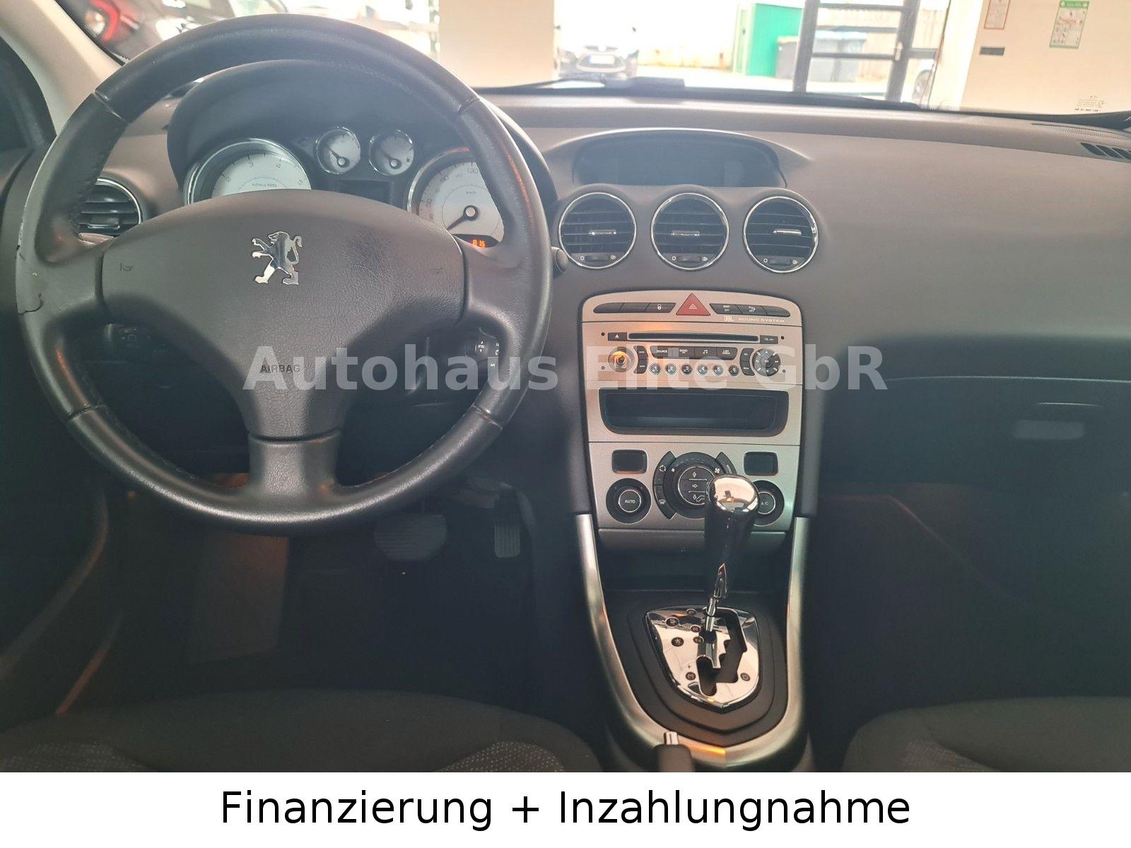 Peugeot 308 2010 — photo 7