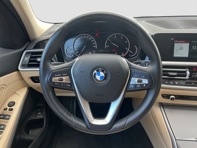 Fahrzeugabbildung BMW 320 Baureihe 3 Touring 320 d xDrive